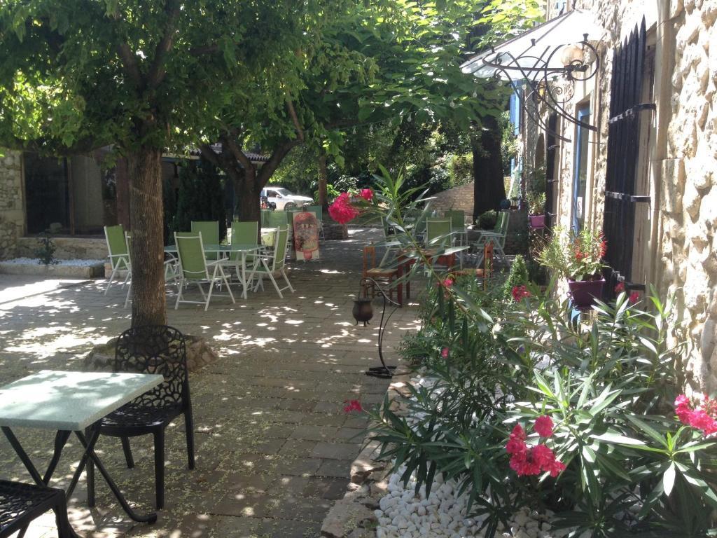 Le Mas De Valaurie Exterior photo