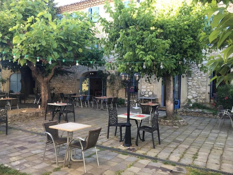Le Mas De Valaurie Exterior photo